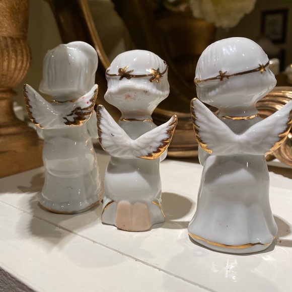 Vintage 1960s Christmas Angel Figurines - Picture 4 of 6